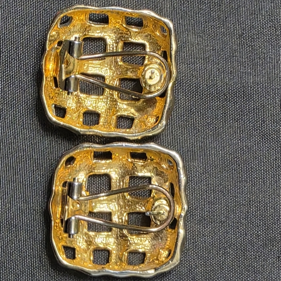 Estate - Gold/Silver Tone - Basket Weave Earrings - Omega Backs - Item 512 - Picture 4 of 4
